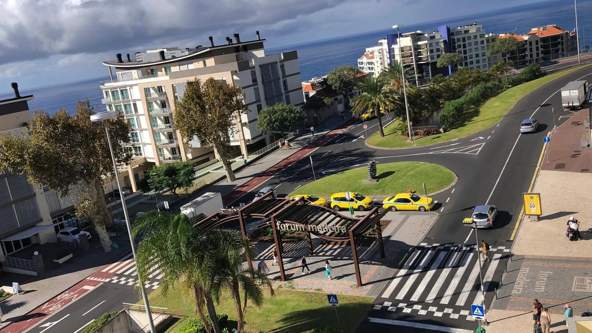 Forum Ocean View Apartment 2 Фуншал